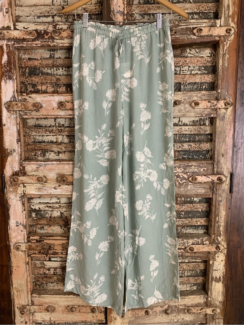 NWT Z Supply Resort Sage Green Floral Flowy Lounge Pants, Vacation, Beach, XS